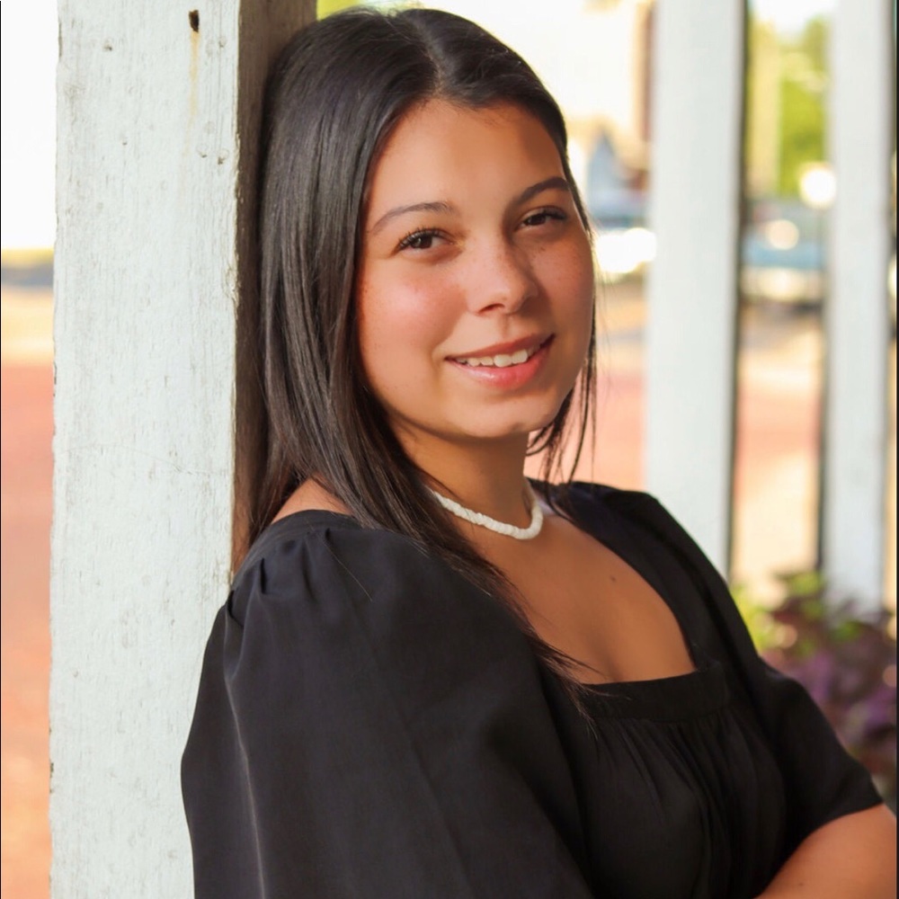 Meet your Posher, Ellie